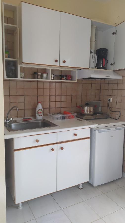 Armenistis Apartment エクステリア 写真